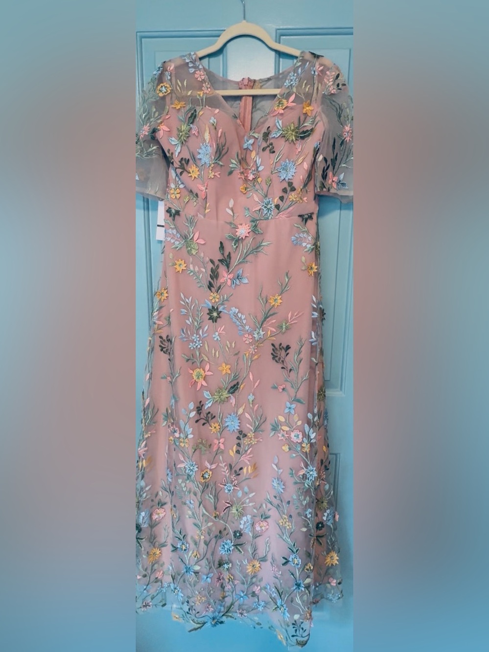 Women’s Pink Champagne Floral Embroidered Dress